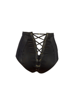lola 'n' leather highwaisted knickers